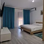 Niko Βίλα Năvodari